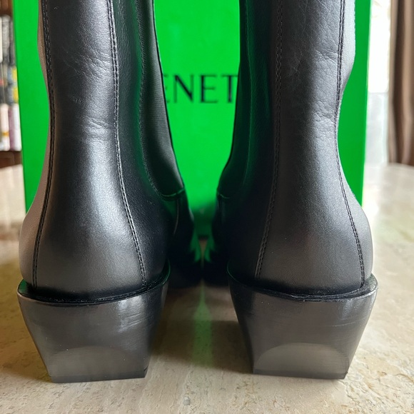 NEW BOTTEGA VENETA BOOTS CHELSEA BLACK LEATHER SZ- 38. 100% Authentic - Picture 5 of 11